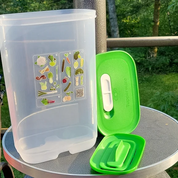 Tupperware Vertical FridgeSmart - Picture 4 of 4